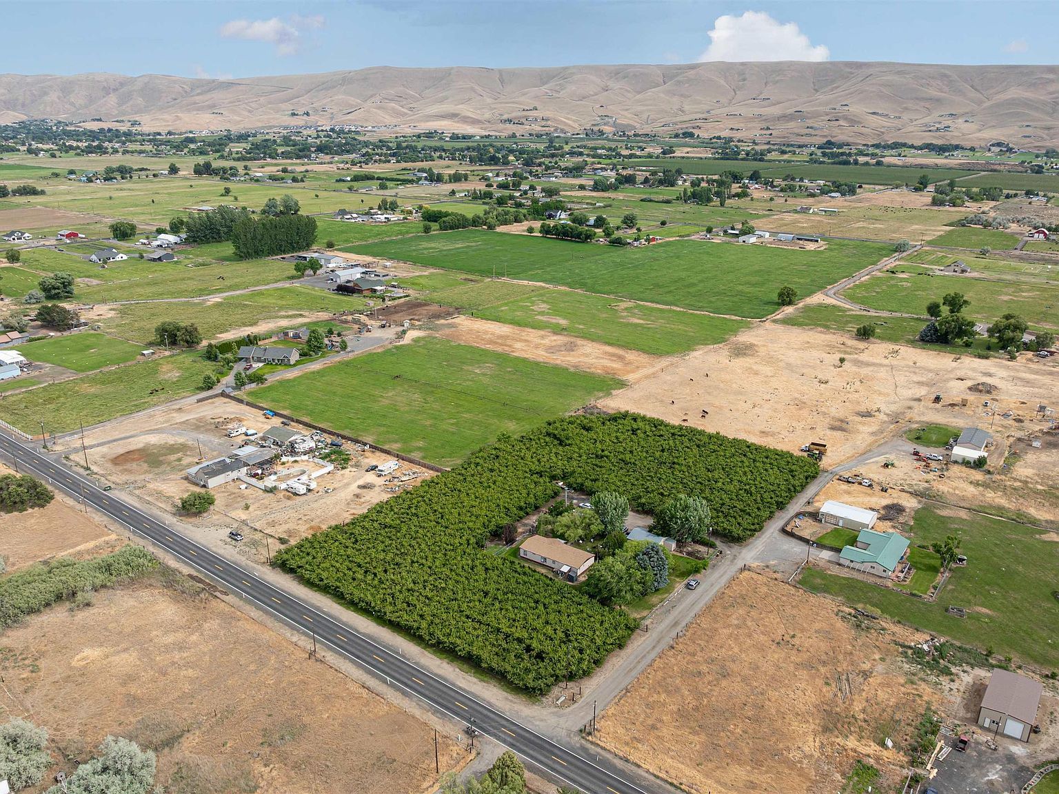 164901 W Old Inland Empire Hwy Prosser, WA 99350 - Thumbnail 3