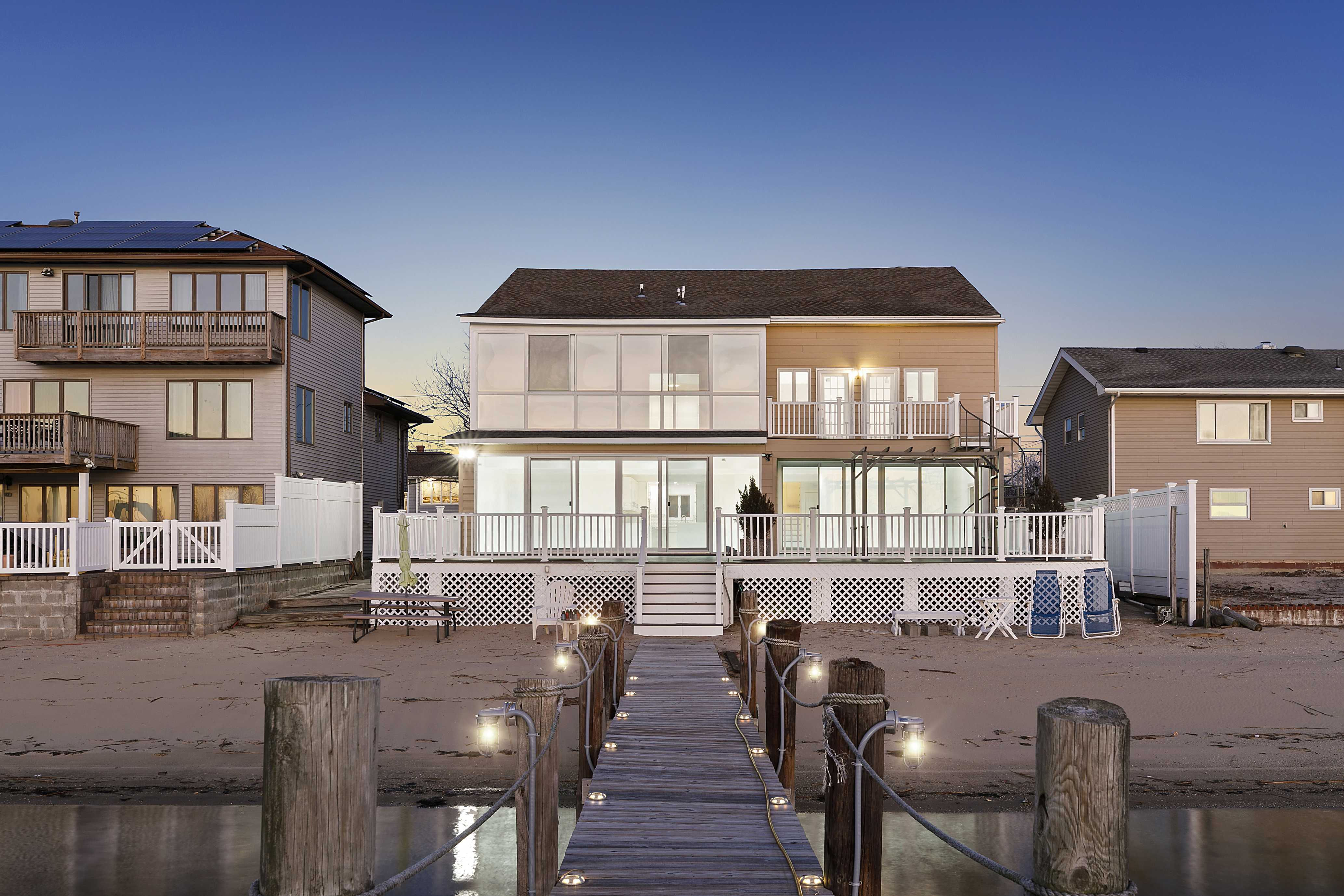 3004 Shore Road, Bellmore, NY, USA, 11710 - Thumbnail 3