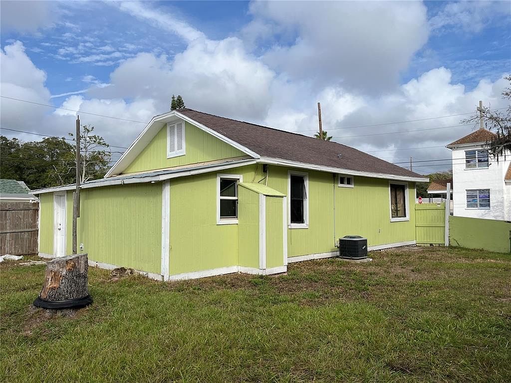 1554 Tilley Ave Clearwater, FL 33756 - Thumbnail 3