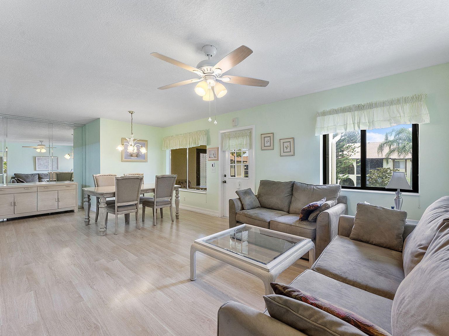 301 Knotty Pine Cir APT C-2 Greenacres, FL 33463 - Thumbnail 3