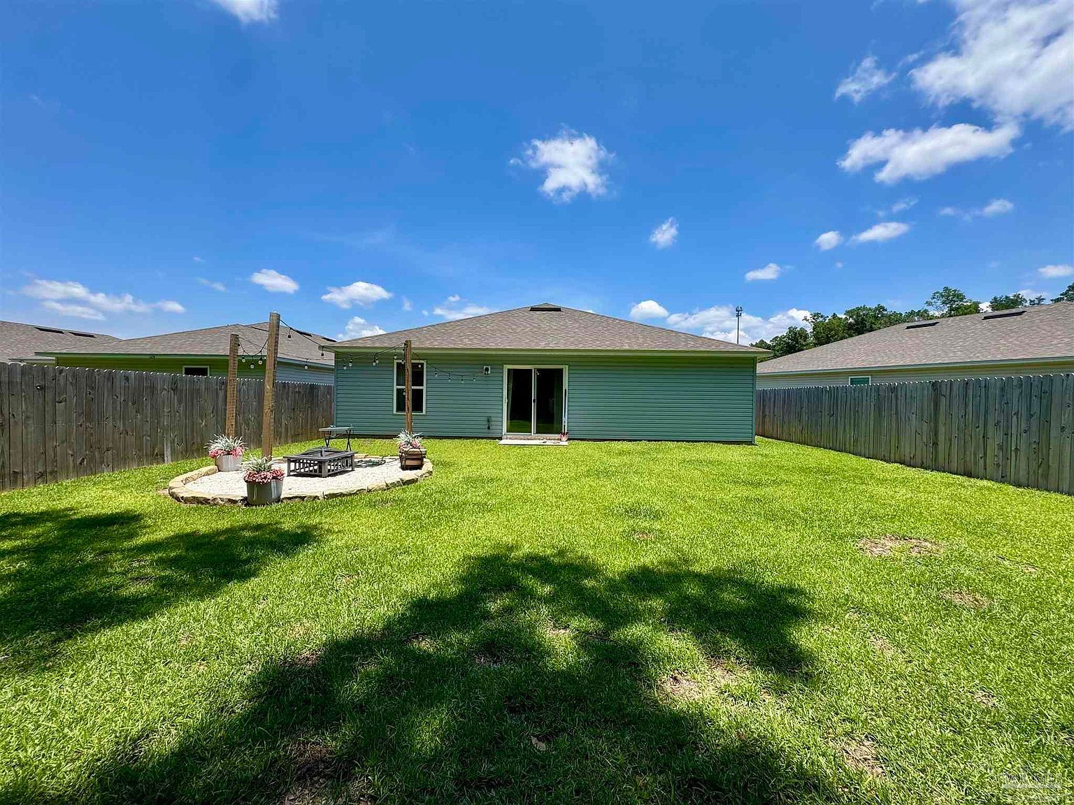 6433 June Bug Dr Milton, FL 32583 - Thumbnail 3