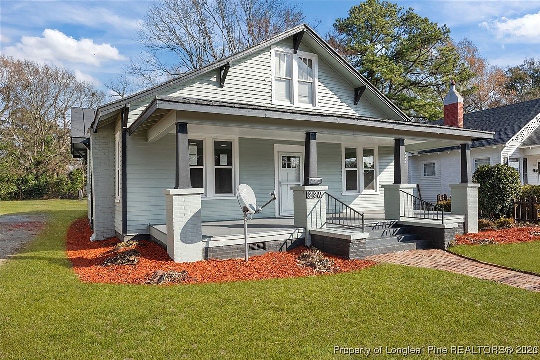 220 Beaman St Clinton, NC 28328 - Thumbnail 3