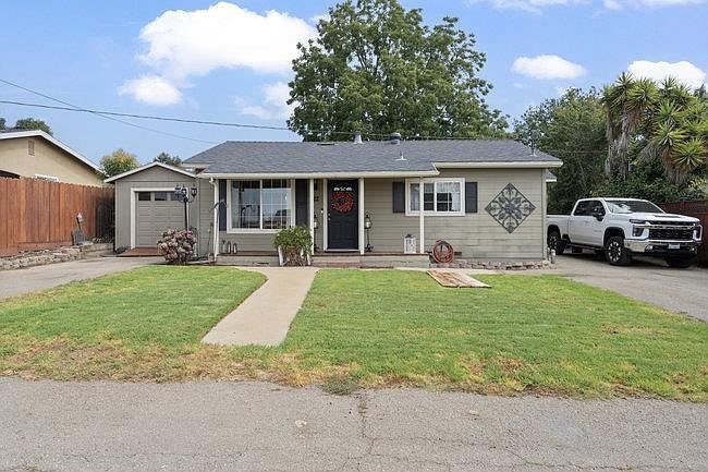 22 Heiner Rd Watsonville, CA 95076 - Thumbnail 3