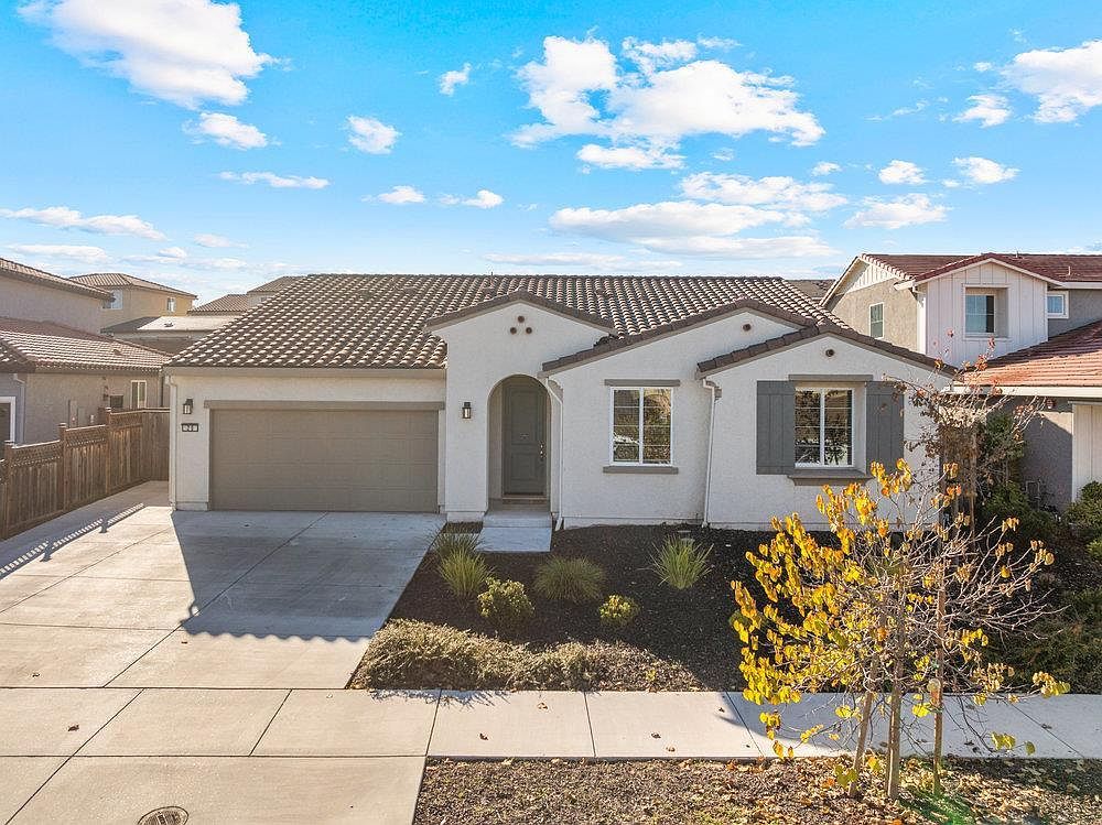 20 Hospital Rd Hollister, CA 95023 - Thumbnail 3