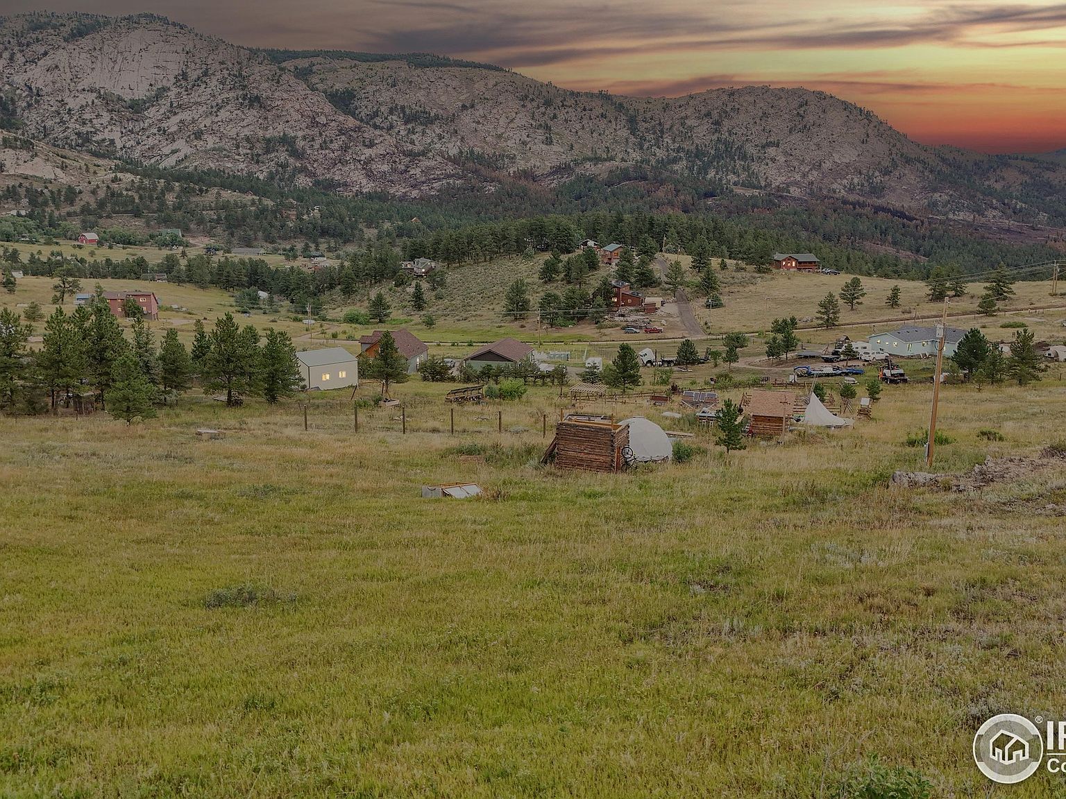 1780 Palisade Mountain Dr Drake, CO 80515 - Thumbnail 3