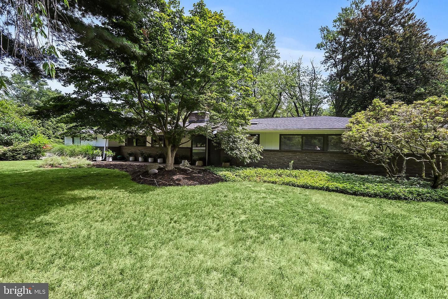 1004 Mercer Rd Princeton, NJ 08540 - Thumbnail 3