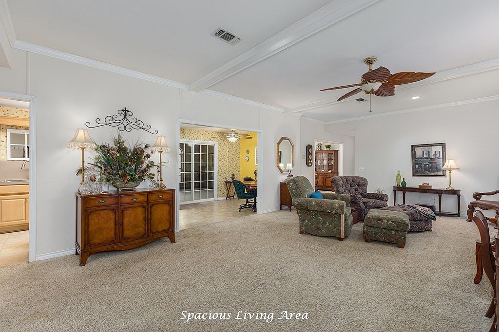 229 Thornton Rd Huntington, TX 75949 - Thumbnail 3