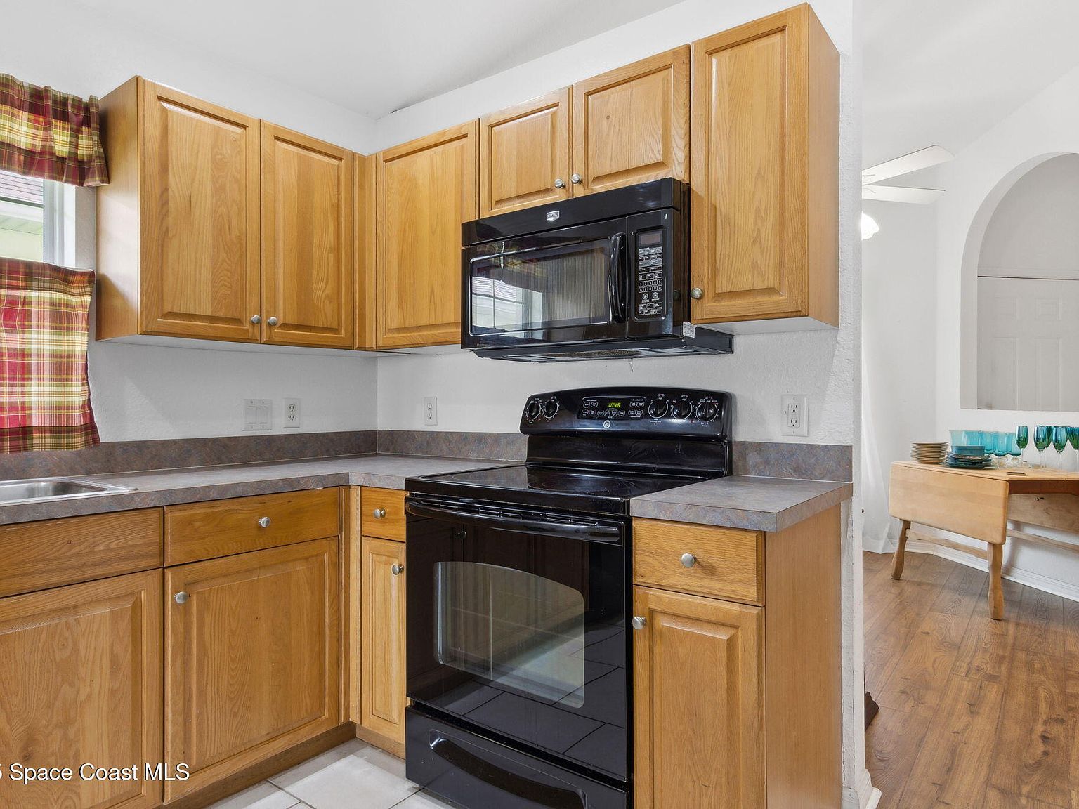 4111 Timothy Dr Merritt Island, FL 32953 - Thumbnail 3