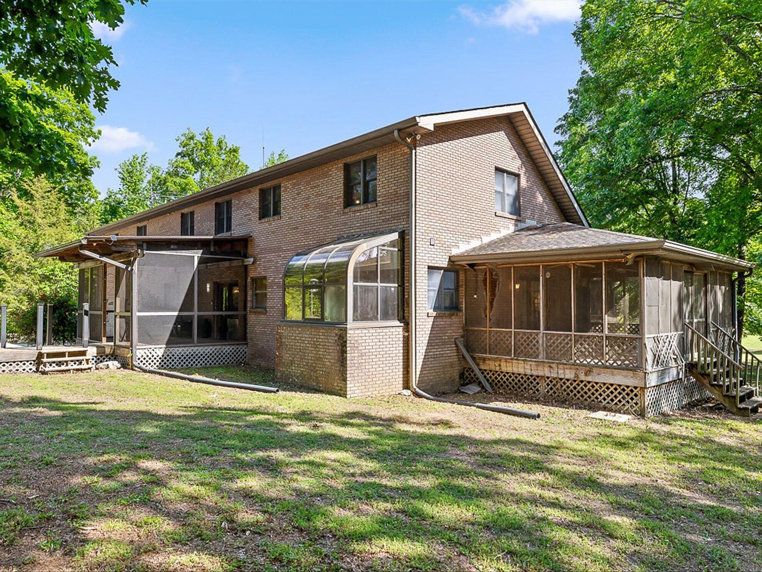 2401 Igou Ferry Rd Soddy Daisy, TN 37379 - Thumbnail 3