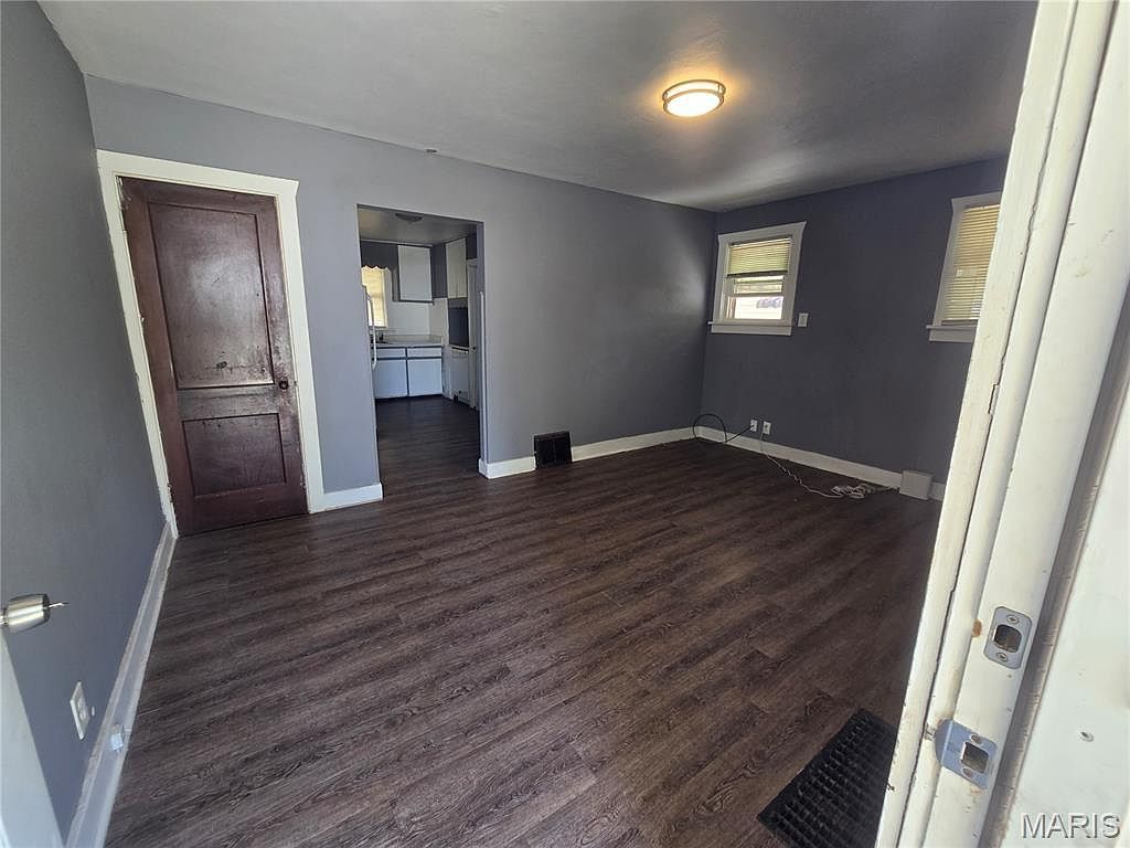 4021 Alby St Alton, IL 62002 - Thumbnail 3