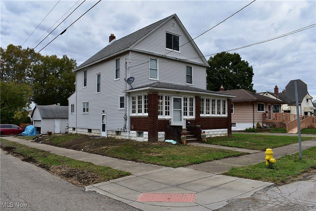 714 Orchard Ave Barberton, OH 44203 - Thumbnail 3