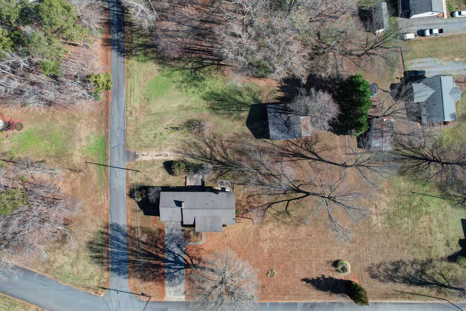 201 South Ferry Road, New London, NC, USA, 28127 - Thumbnail 3