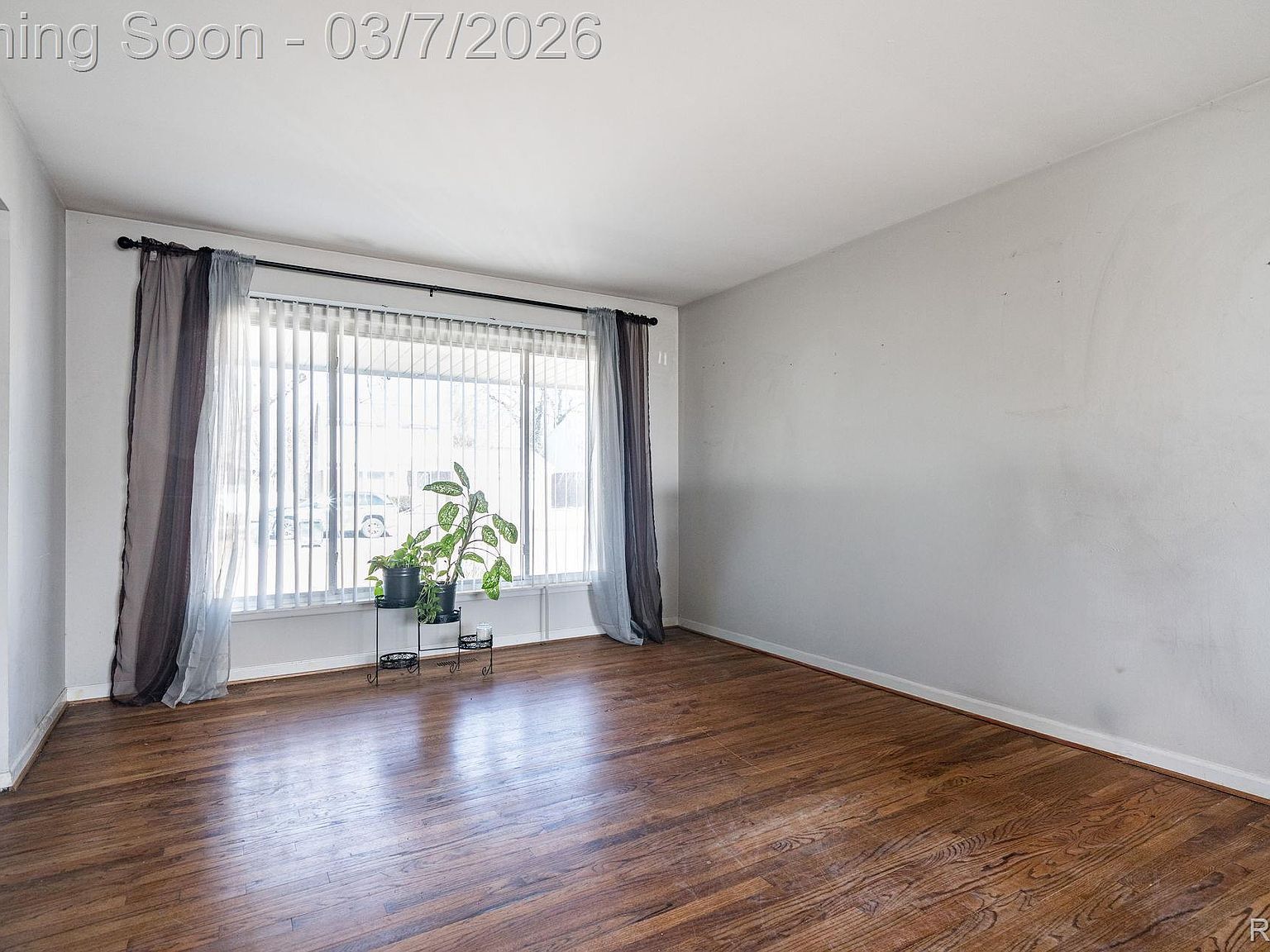 19922 Parkside St Saint Clair Shores, MI 48080 - Thumbnail 3