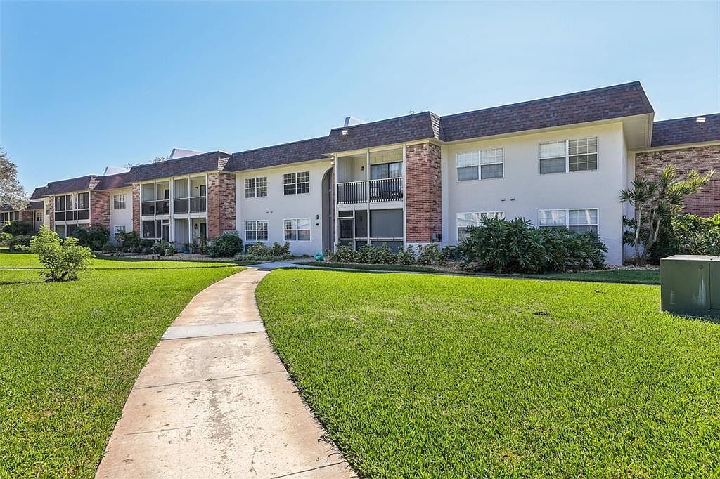 3800 Saxon Dr APT 19B New Smyrna Beach, FL 32169 - Thumbnail 3