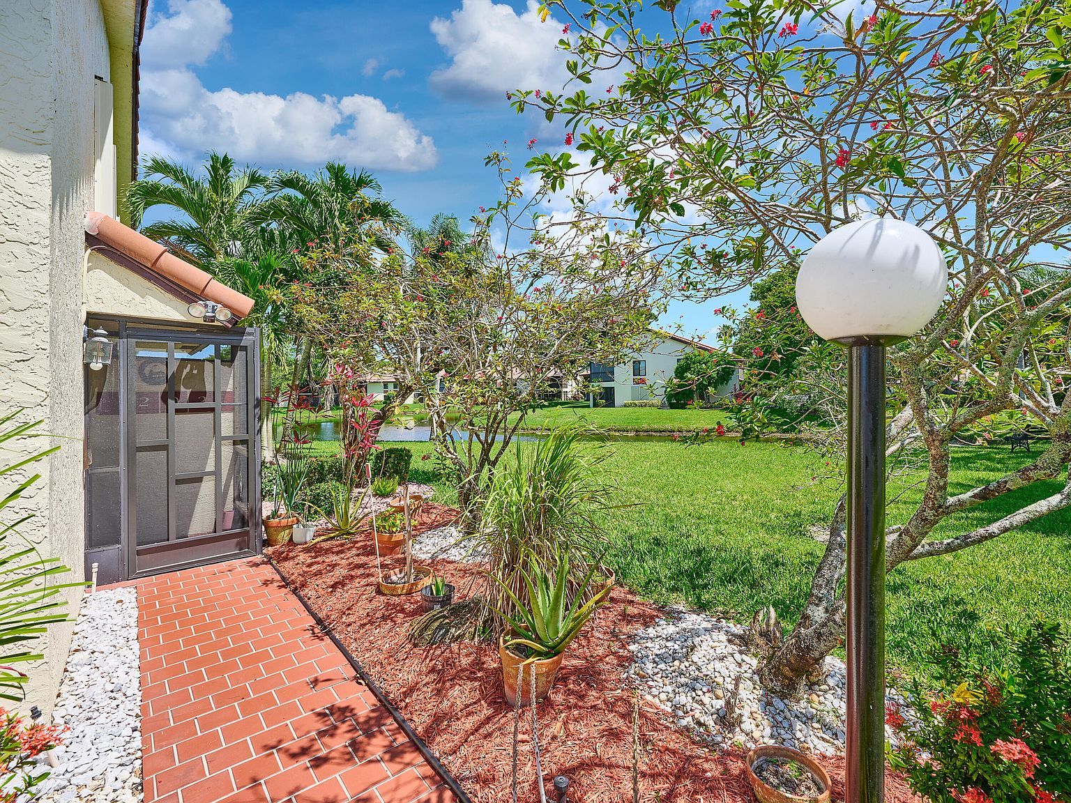 10828 Lake Palm Ln APT 202 Boynton Beach, FL 33437 - Thumbnail 3