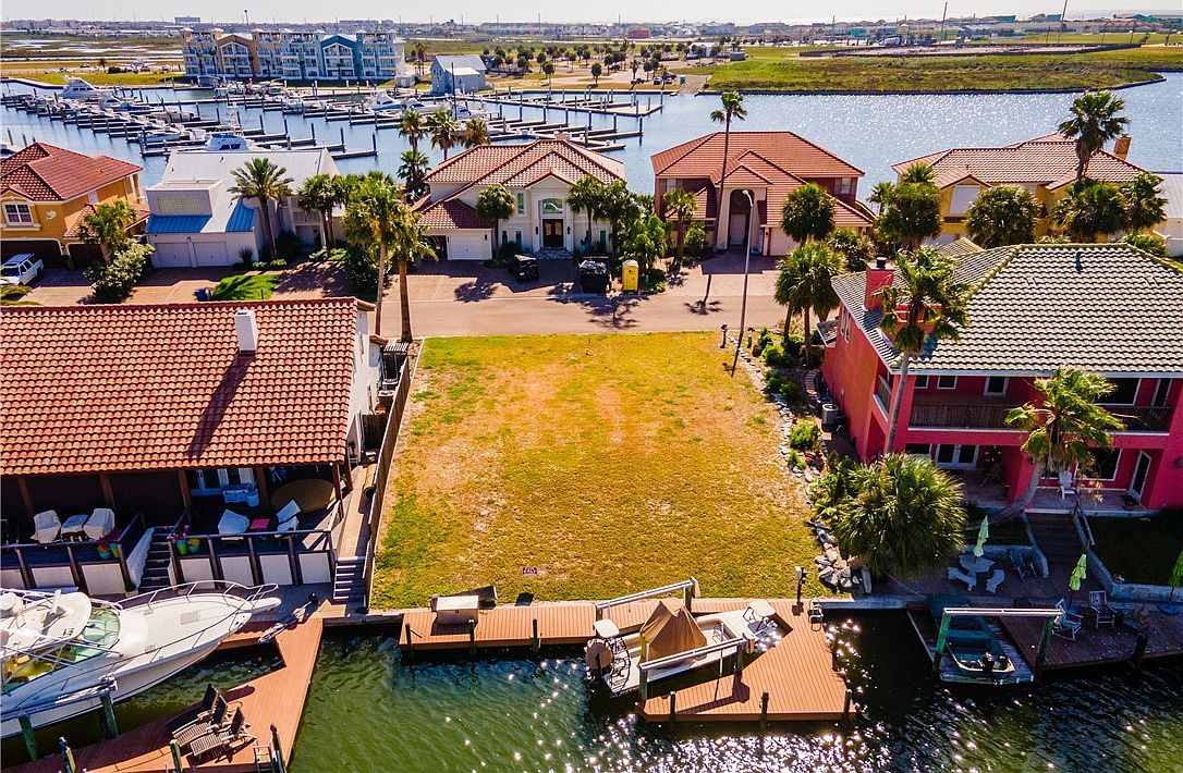 389 Marina Dr Port Aransas, TX 78373 - Thumbnail 3