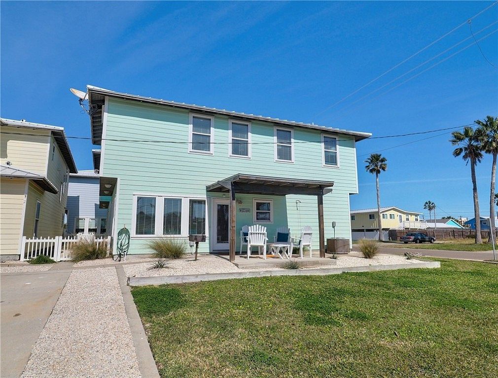 318 S Station St #3 Pt Aransas, TX 78373 - Thumbnail 3