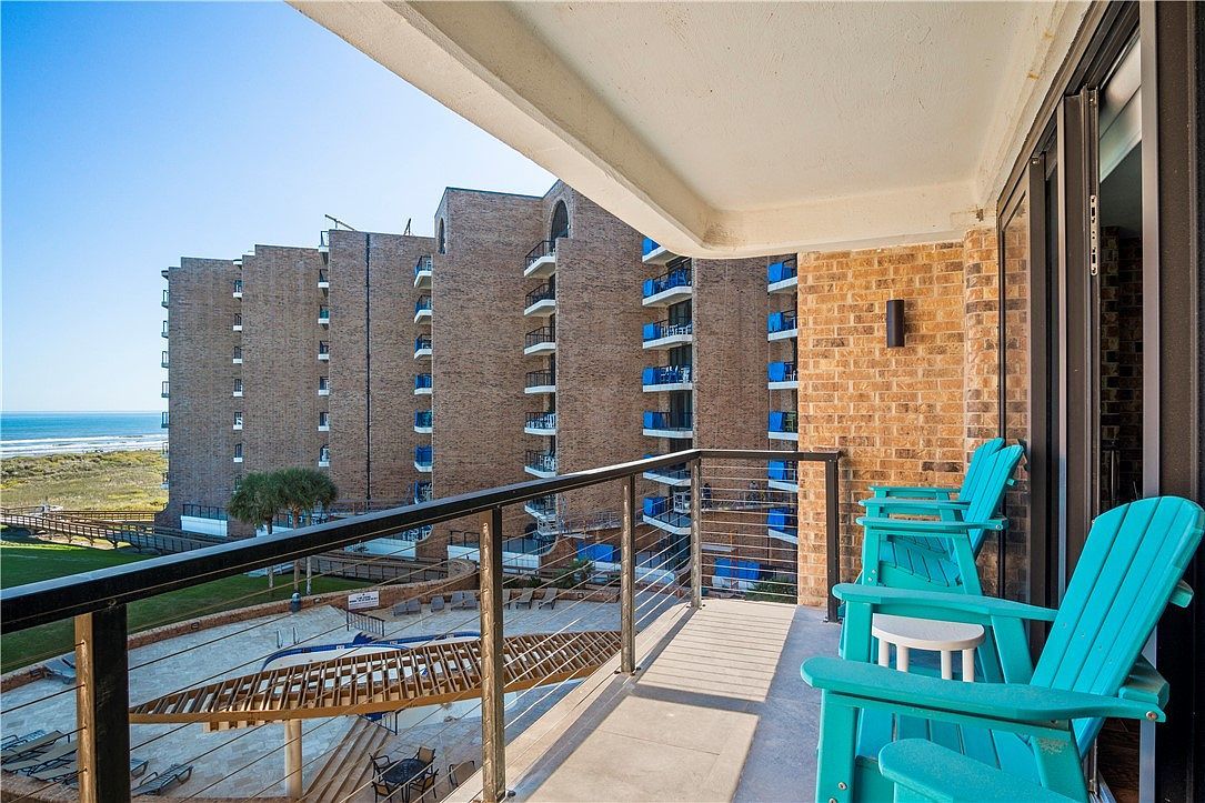 720 Access Rd #1-A-405 Port Aransas, TX 78373 - Thumbnail 3