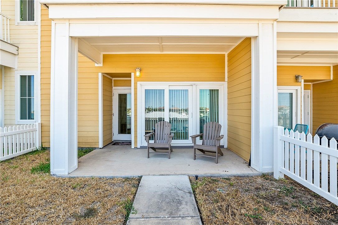 200 Piper Blvd #B4 Port Aransas, TX 78373 - Thumbnail 3