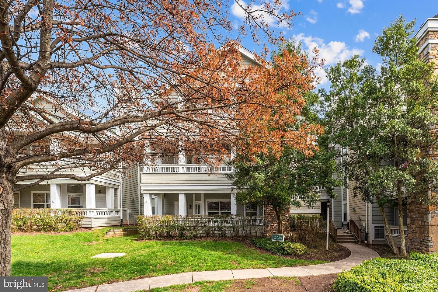 13058 Autumn Woods Way APT 105 Fairfax, VA 22033 - Thumbnail 3