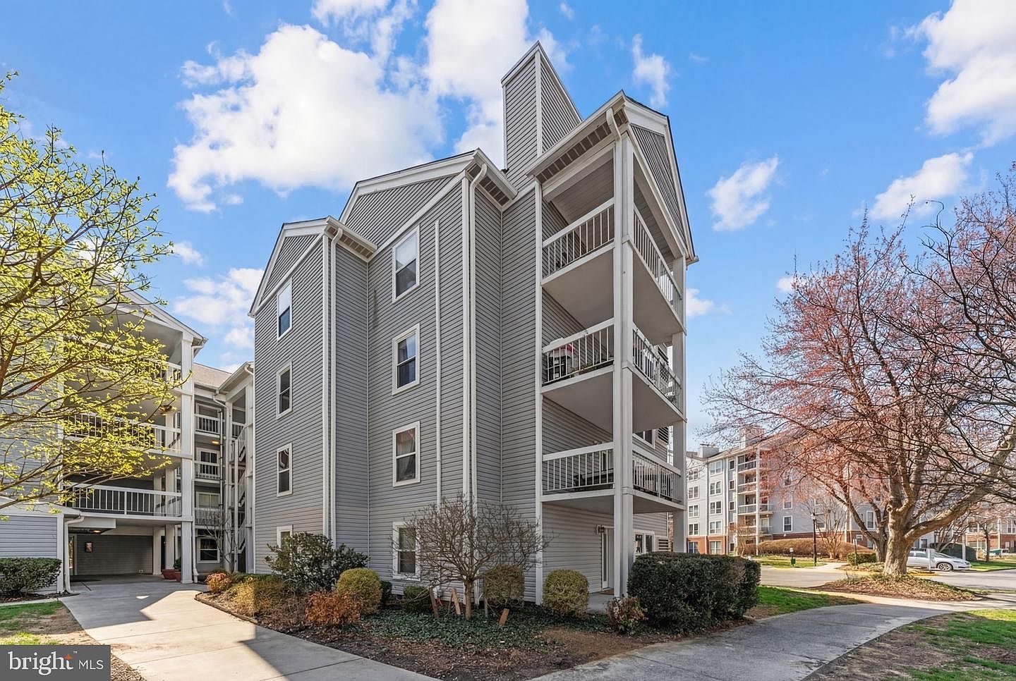 3179 Summit Square Dr #2-E1 Oakton, VA 22124 - Thumbnail 3