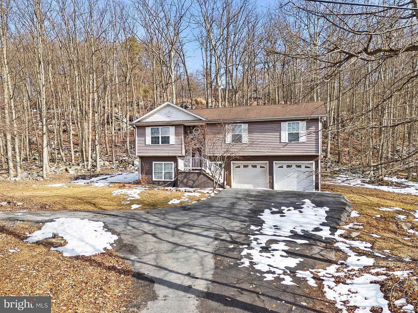 1194 Valley View Rd Harpers Ferry, WV 25425 - Thumbnail 3