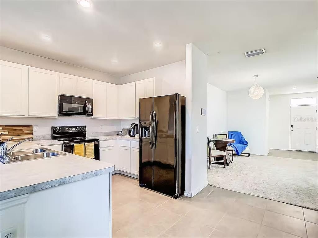 10024 Merry Fawn Ct Sun City Center, FL 33573 - Thumbnail 3