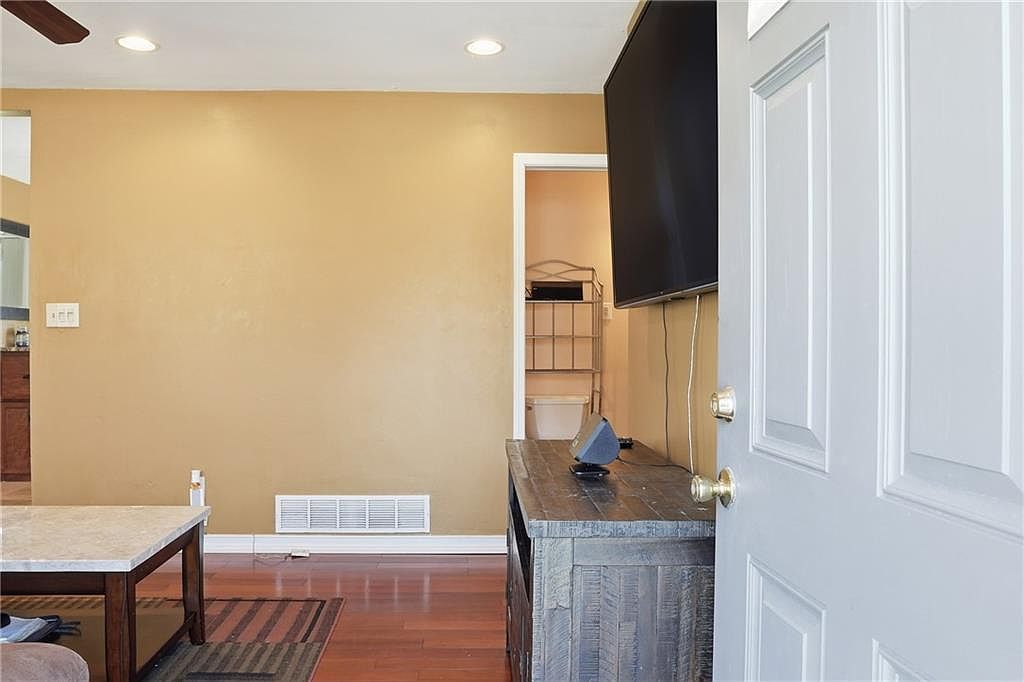 8926 Ashton Rd Jonesboro, GA 30238 - Thumbnail 3