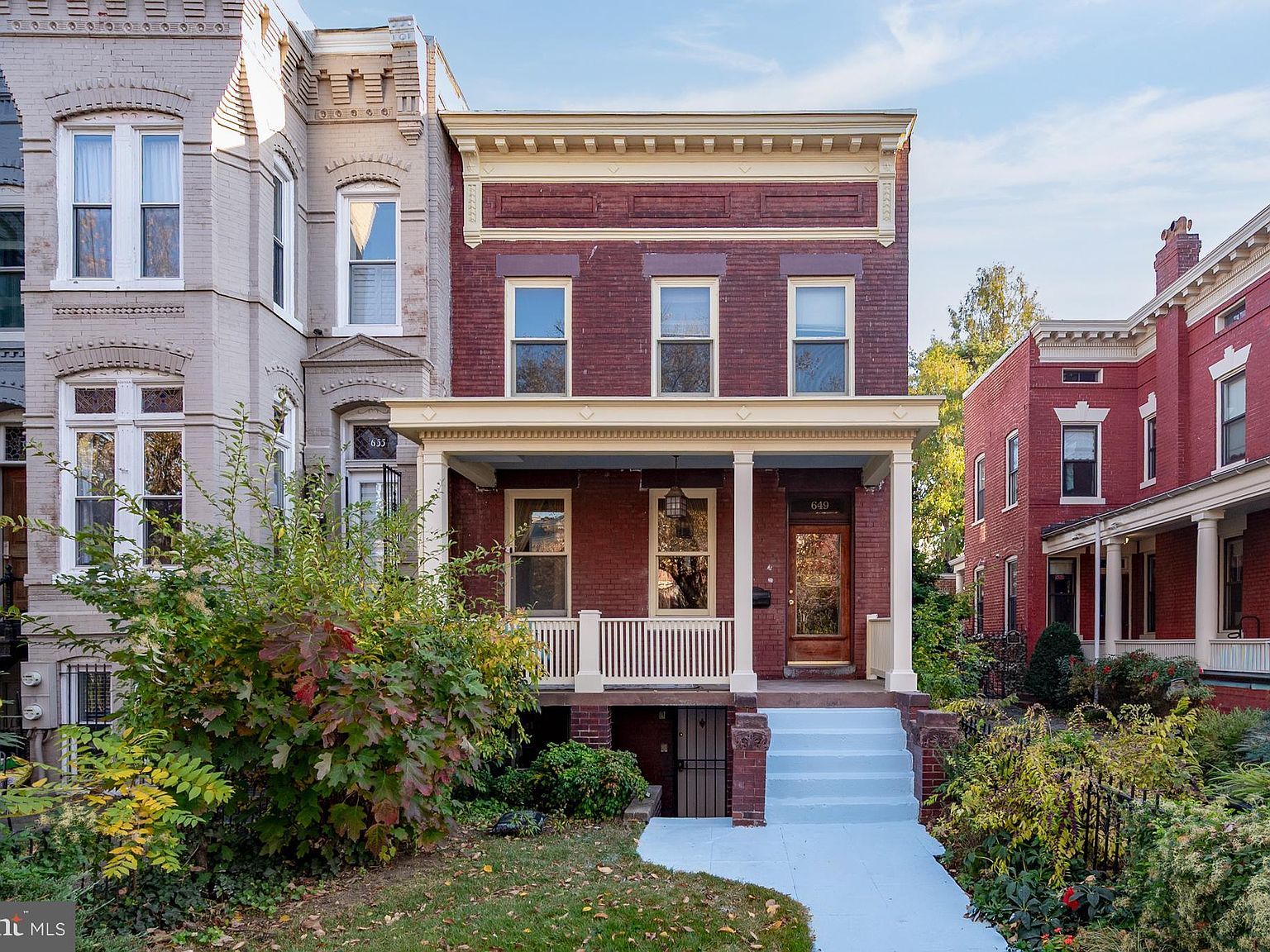 649 S Carolina Ave SE Washington, DC 20003 - Thumbnail 3