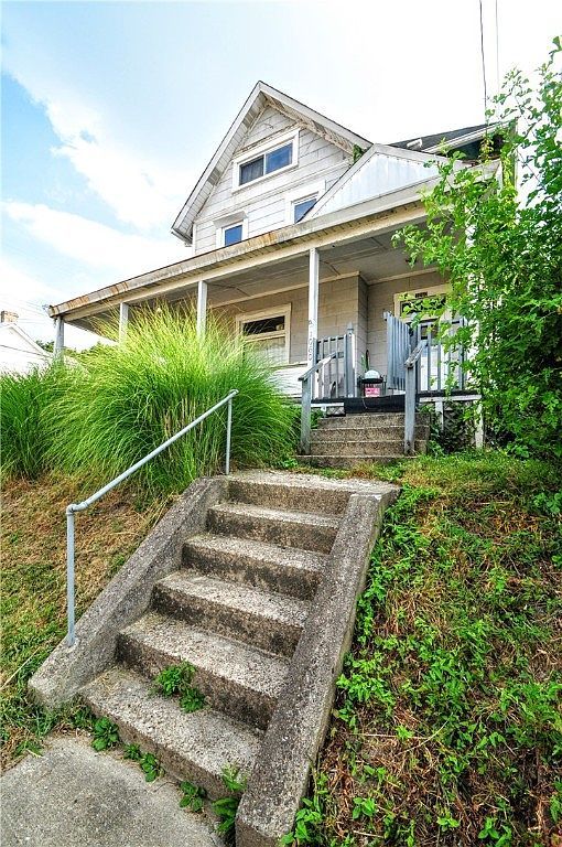 1060 Vance Ave Coraopolis, PA 15108 - Thumbnail 3