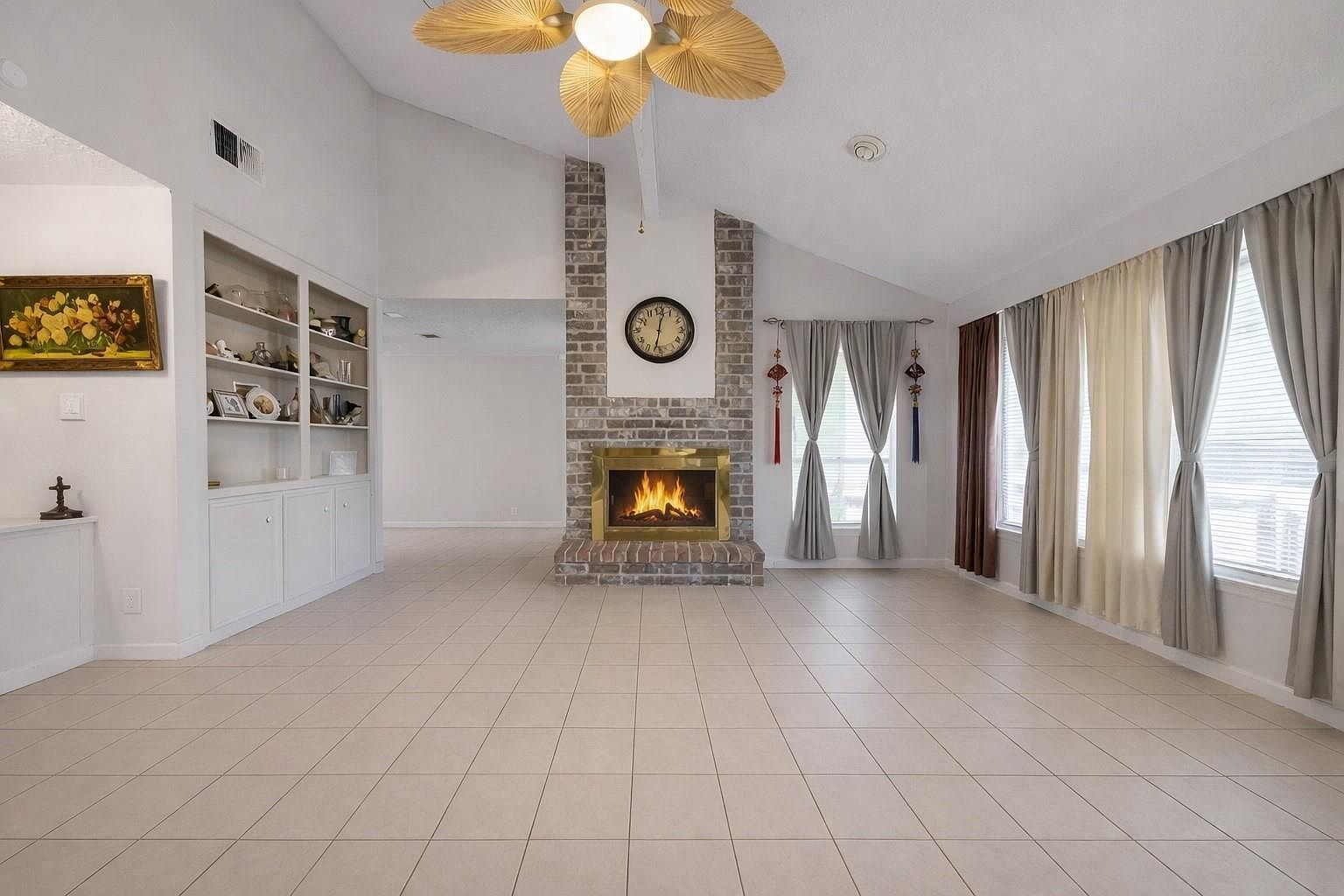 13306 Rain Lily Ln Houston, TX 77083 - Thumbnail 3