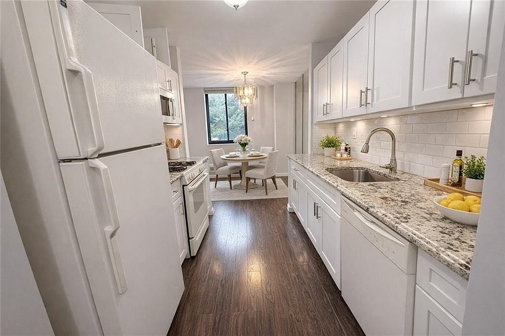 50 Belair Rd APT 2J Staten Island, NY 10305 - Thumbnail 3