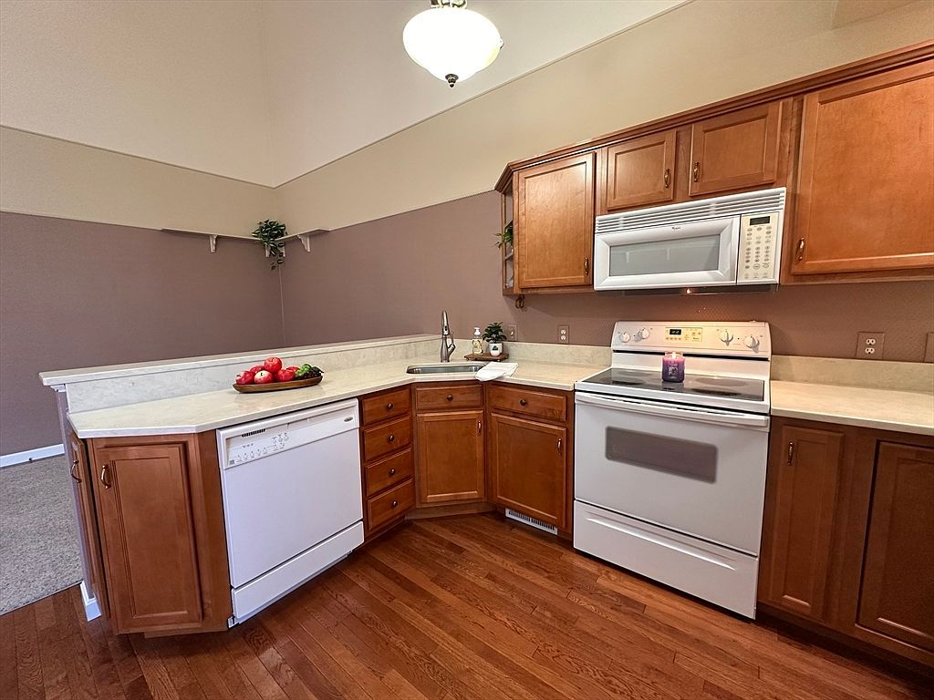 138 Brookfield Ln Unit 138 Agawam, MA 01001 - Thumbnail 3