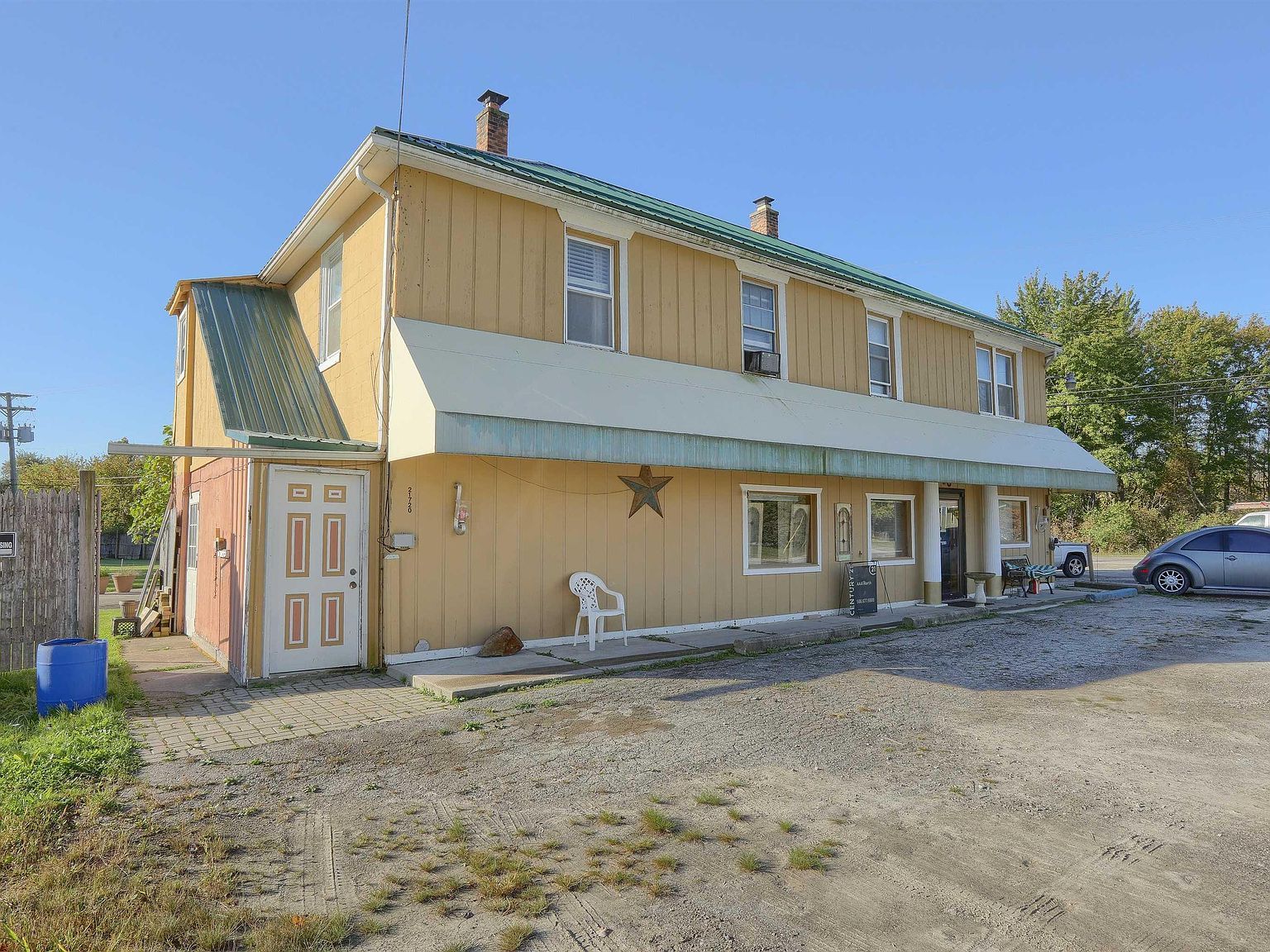 21710 29 Mile Rd Ray, MI 48096 - Thumbnail 3