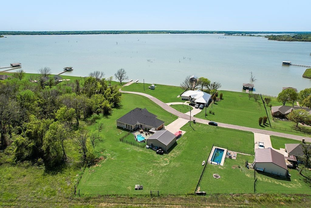 199 Pearl Valley Dr Kerens, TX 75144 - Thumbnail 3