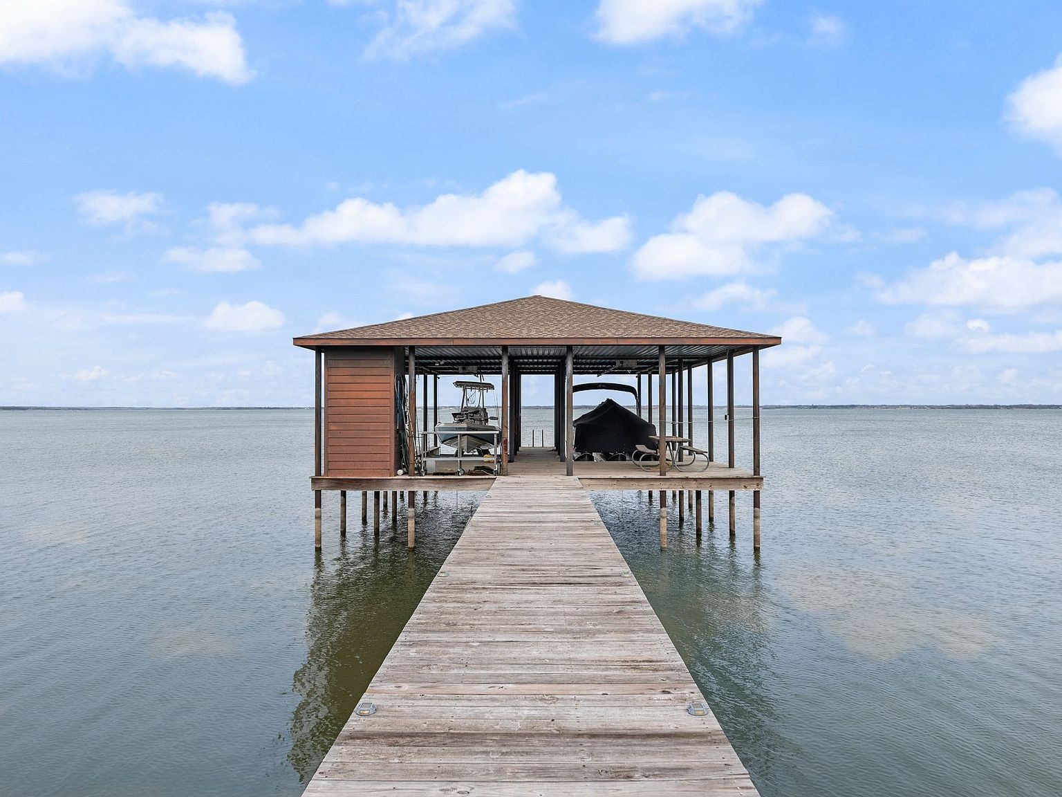 5046 Loper Cir Streetman, TX 75859 - Thumbnail 3