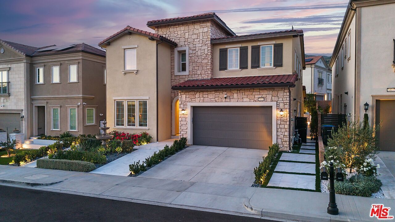 20643 W Wood Rose Ct Porter Ranch, CA 91326 - Thumbnail 3