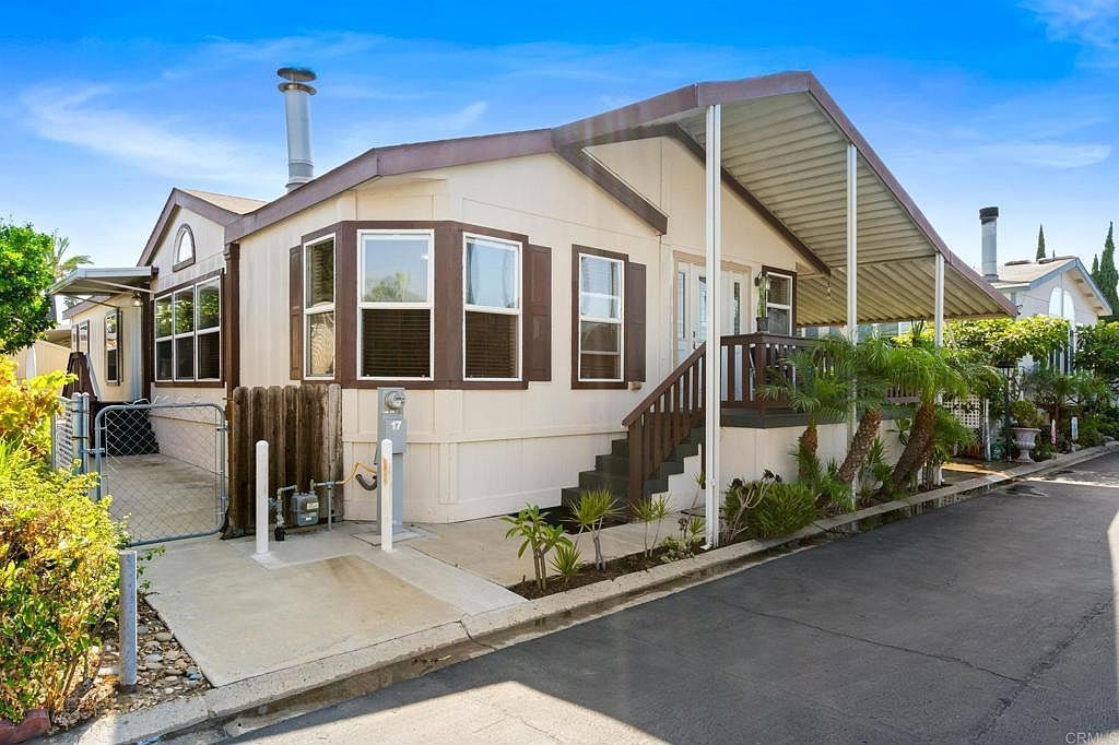 4660 N River Rd SPACE 17 Oceanside, CA 92057 - Thumbnail 3