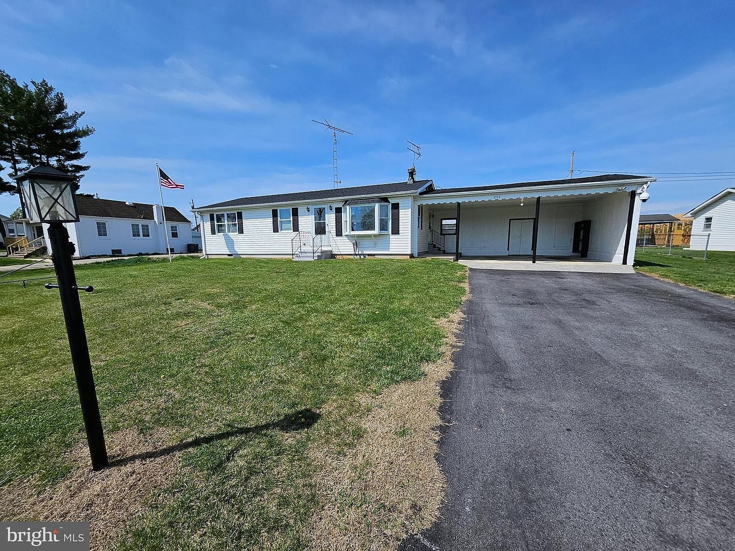 254 Jefferson Terrace Rd Charles Town, WV 25414 - Thumbnail 3