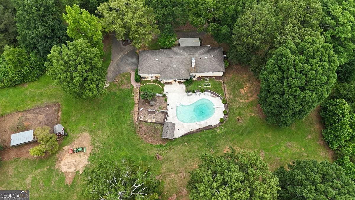 400 Simpson Rd NE White, GA 30184 - Thumbnail 3