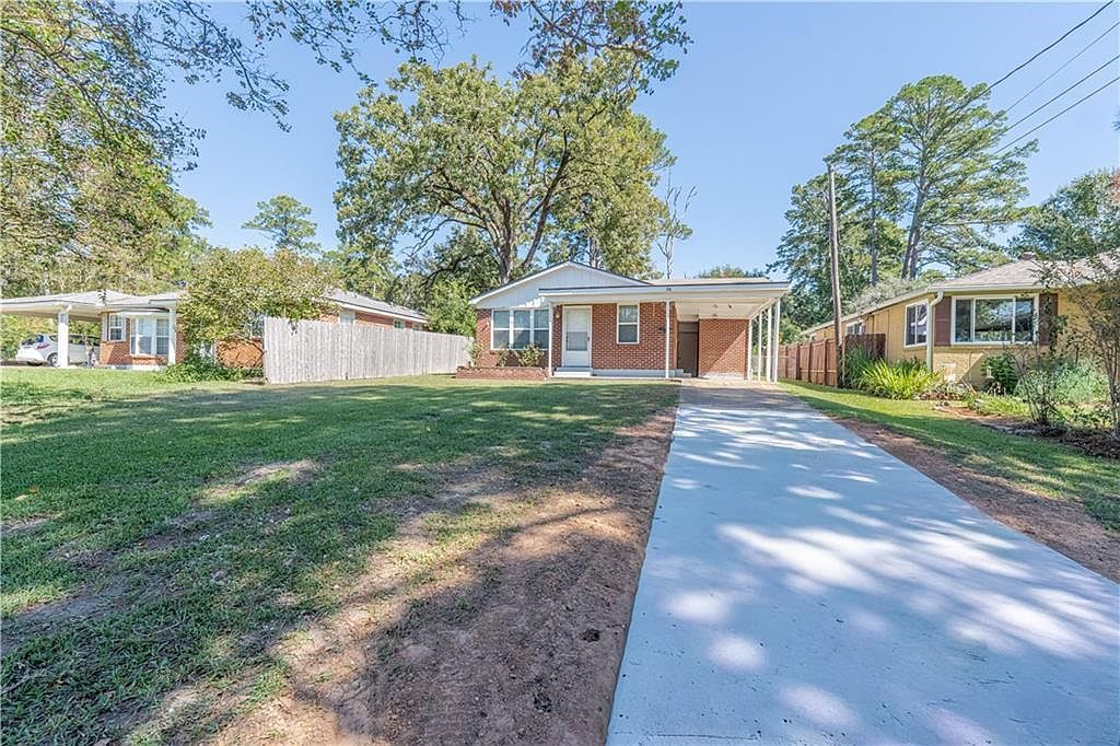 318 Claiborne St Pineville, LA 71360 - Thumbnail 3