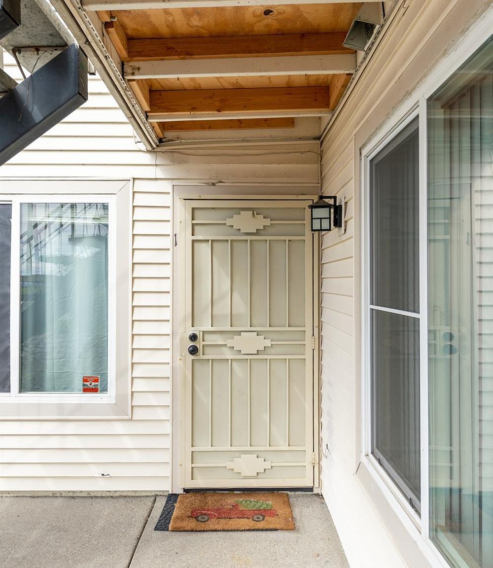 2524 Winchester Dr #1 Lodi, CA 95240 - Thumbnail 3