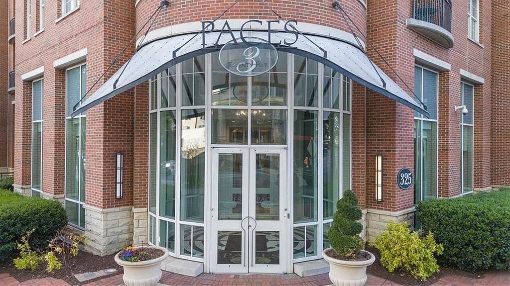 325 E Paces Ferry Rd NE APT 504 Atlanta, GA 30305 - Thumbnail 3