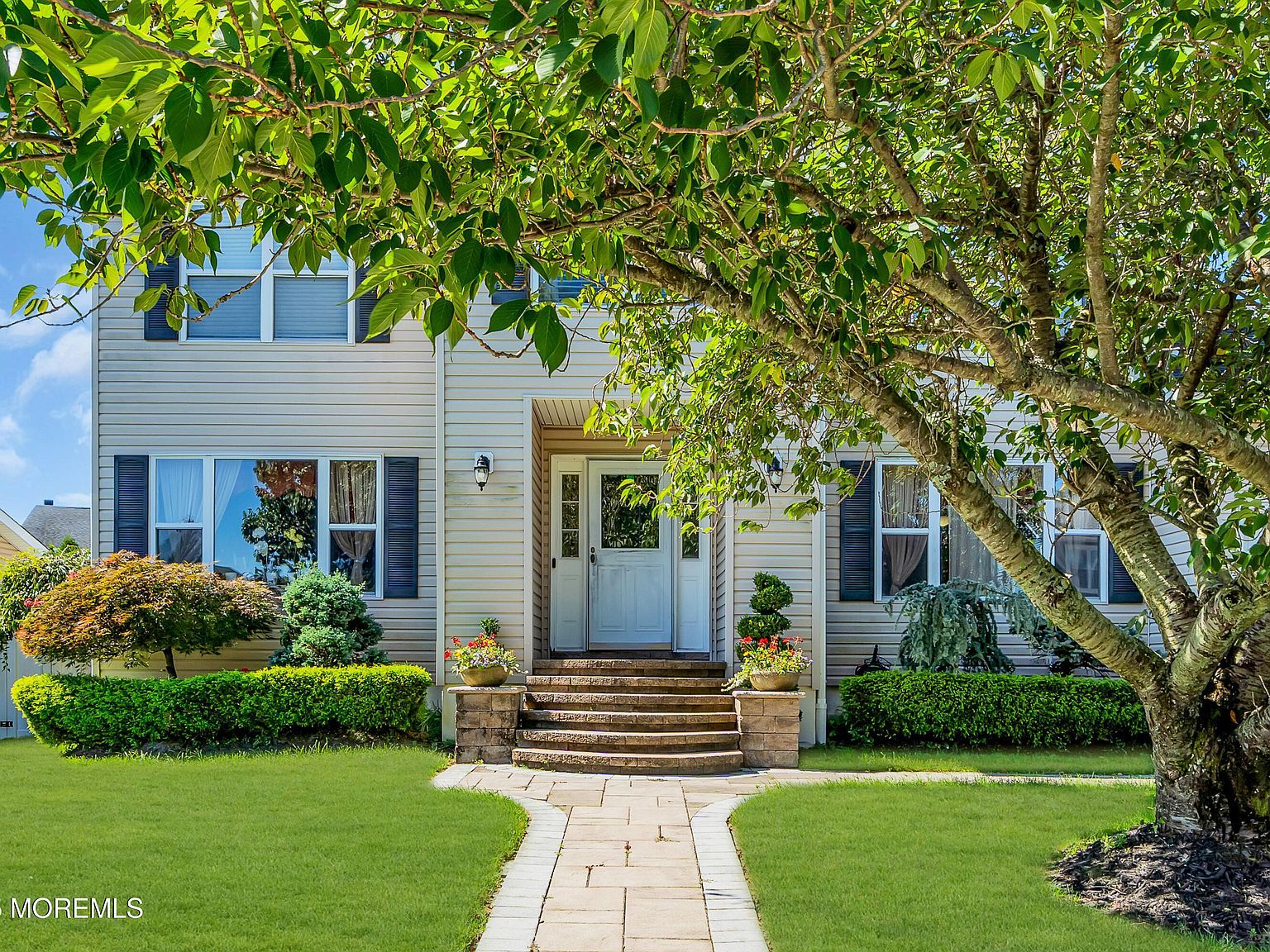 24 Abraham Dr Howell, NJ 07731 - Thumbnail 3