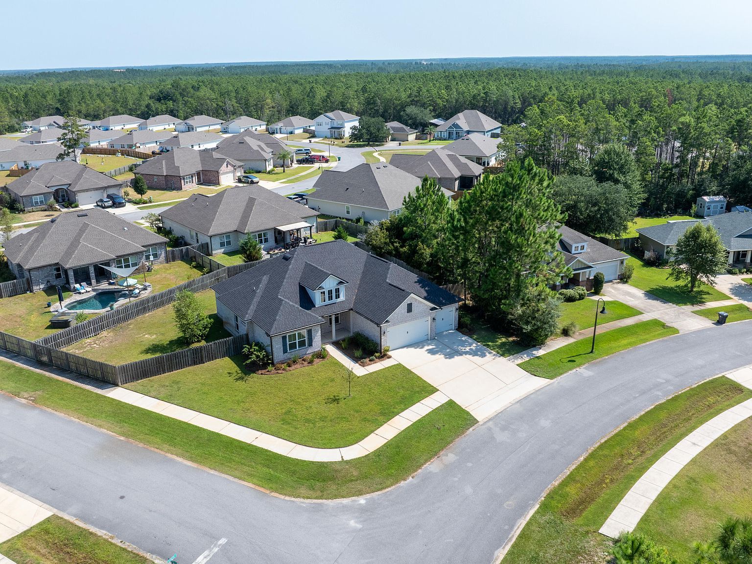 77 Perimeter Pl Freeport, FL 32439 - Thumbnail 3