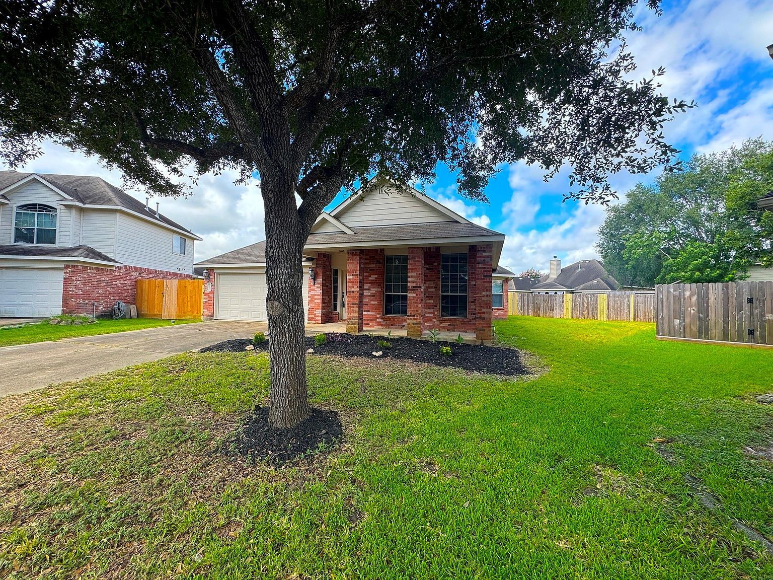 1230 Law Ct Rosenberg, TX 77471 - Thumbnail 3