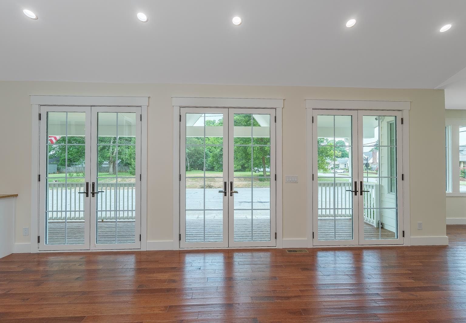 109 2nd St Tuscumbia, AL 35674 - Thumbnail 3