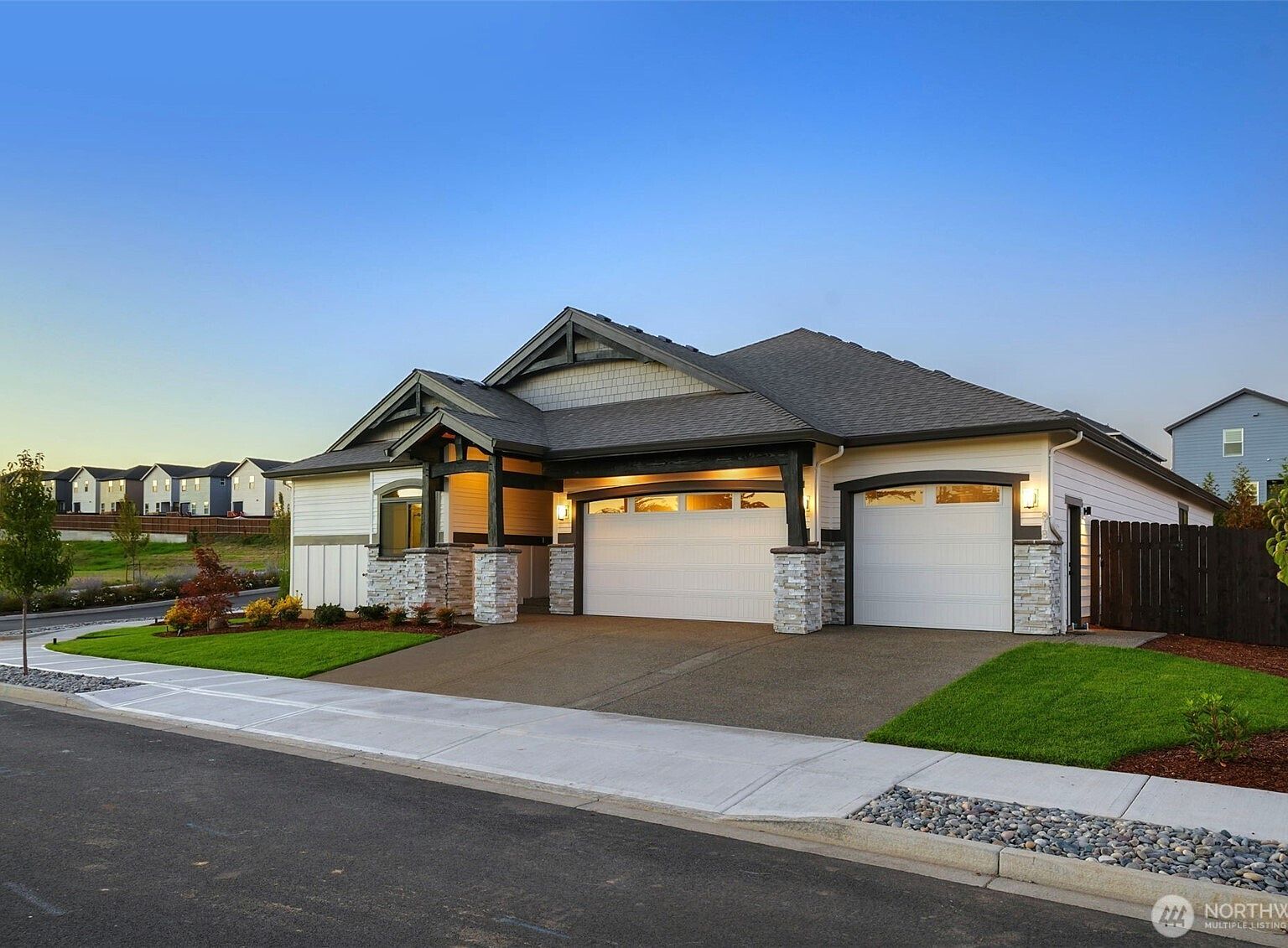 818 NW 173rd Cir Ridgefield, WA 98642 - Thumbnail 3