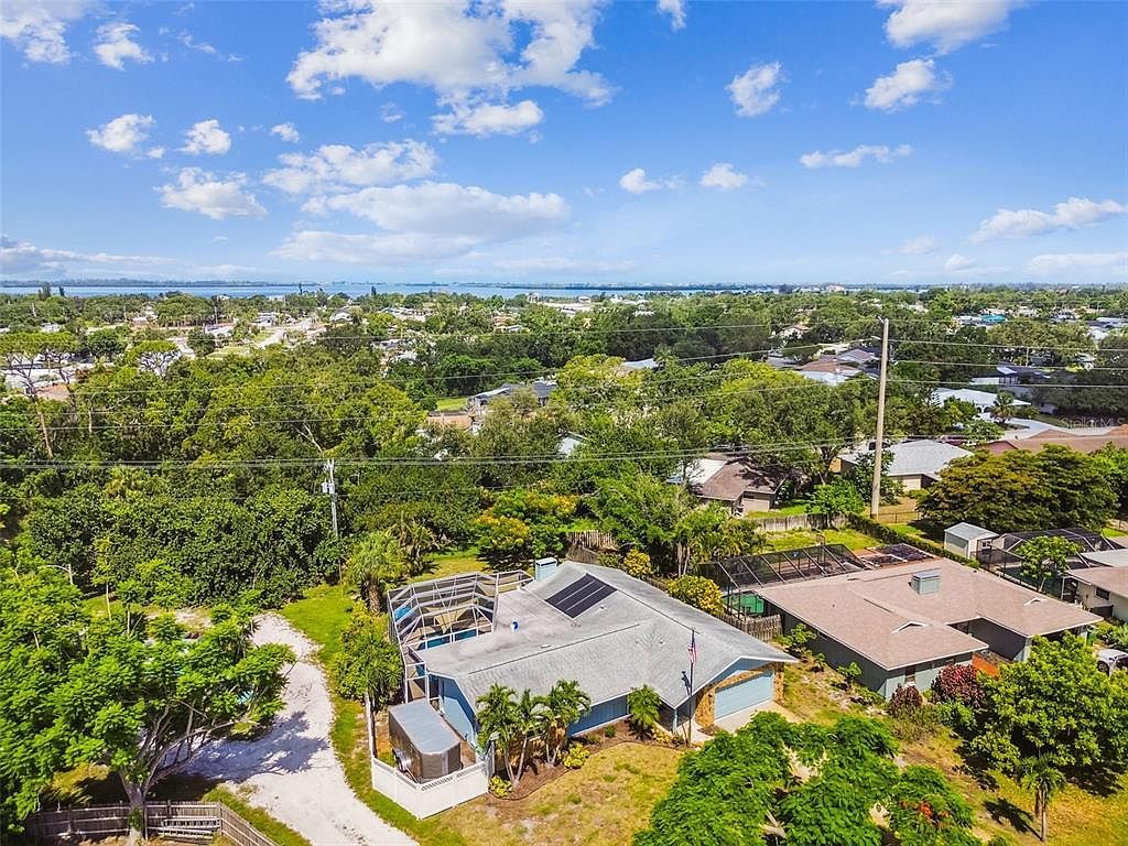 2210 71st St W Bradenton, FL 34209 - Thumbnail 3