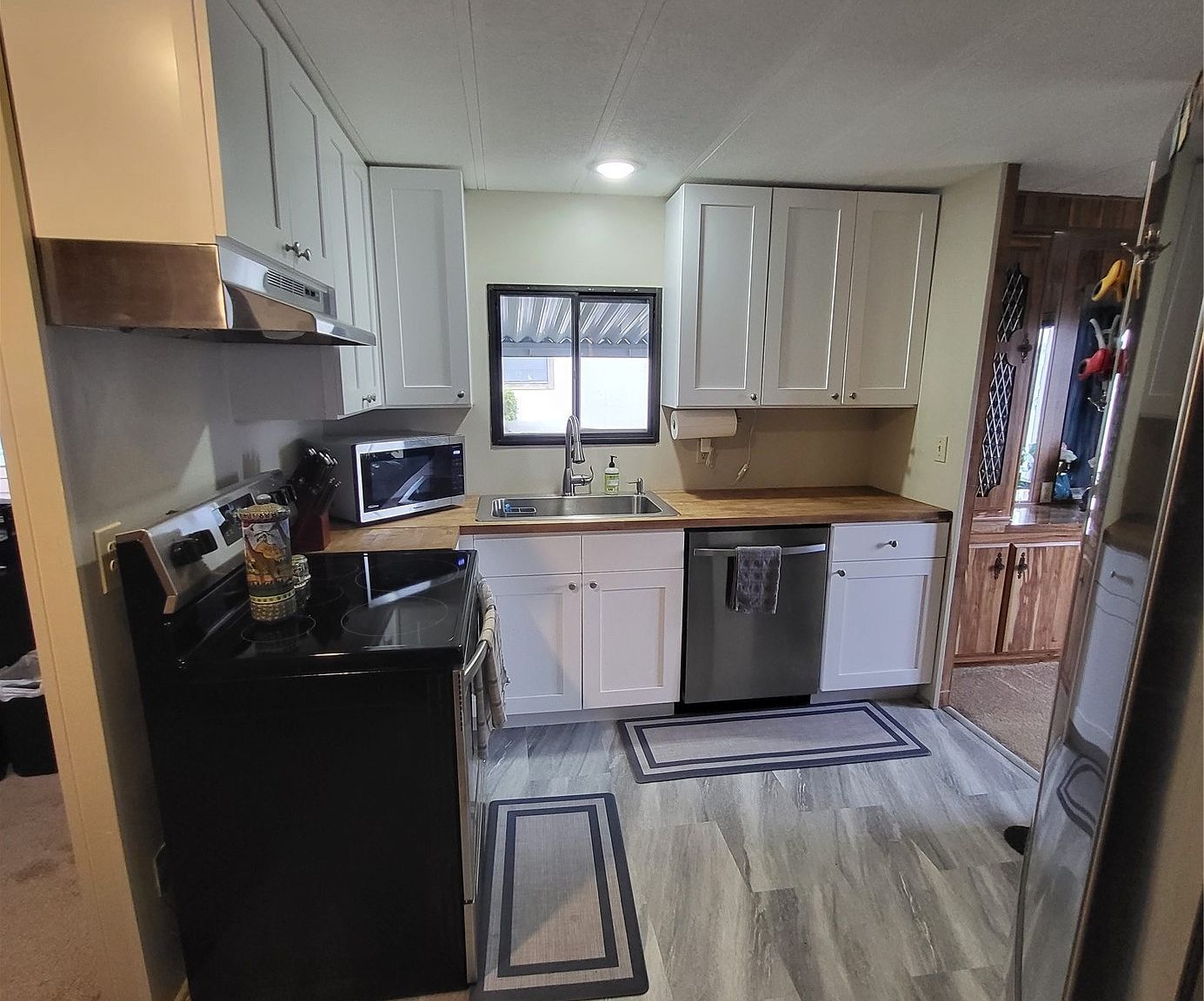 11436 SE 208th St Kent, WA 98031 - Thumbnail 3